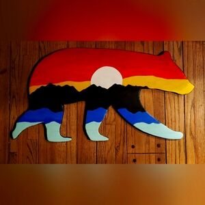 California bear wood wall art